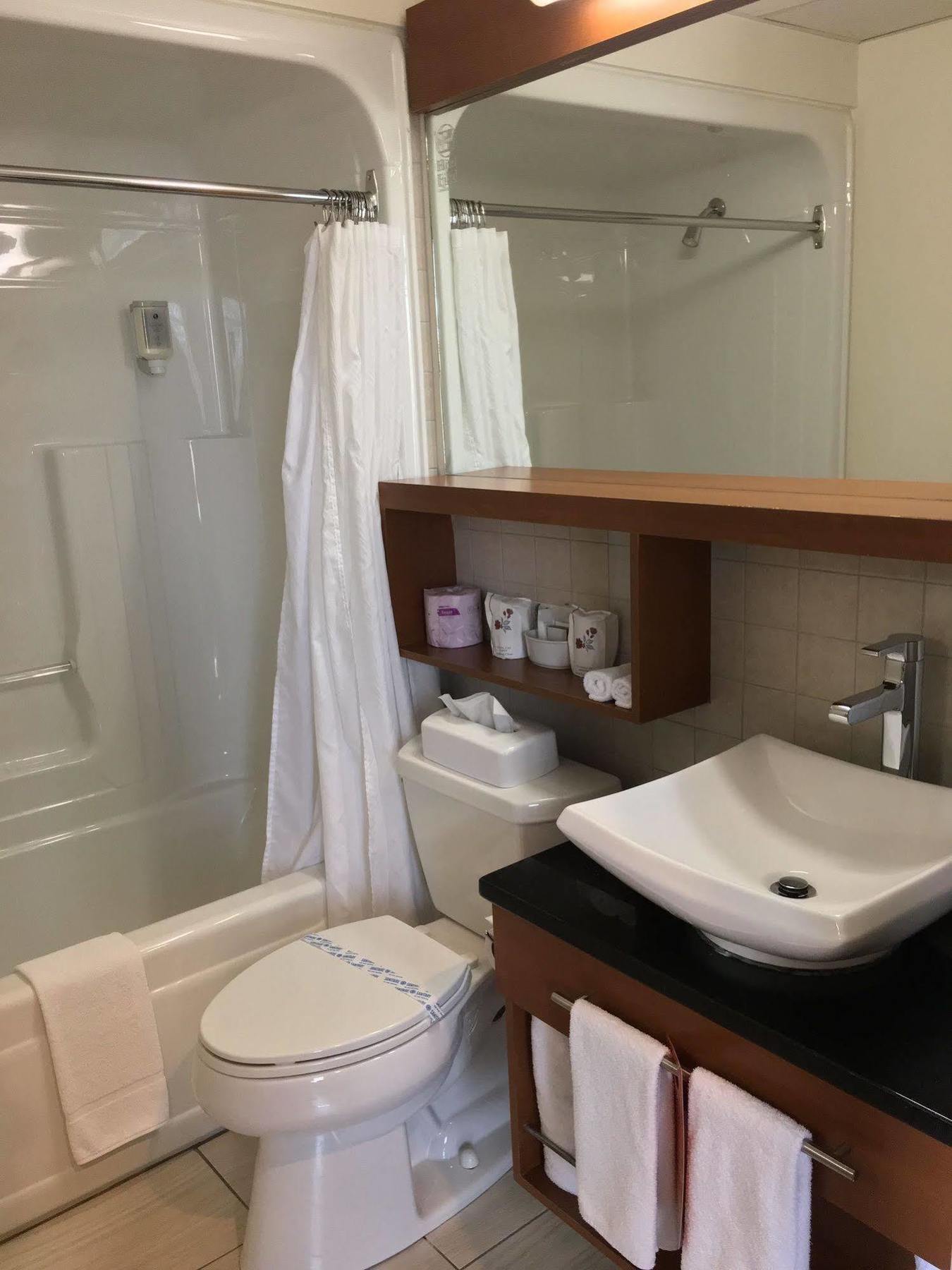 Hotel Du Fjord Saguenay Ngoại thất bức ảnh